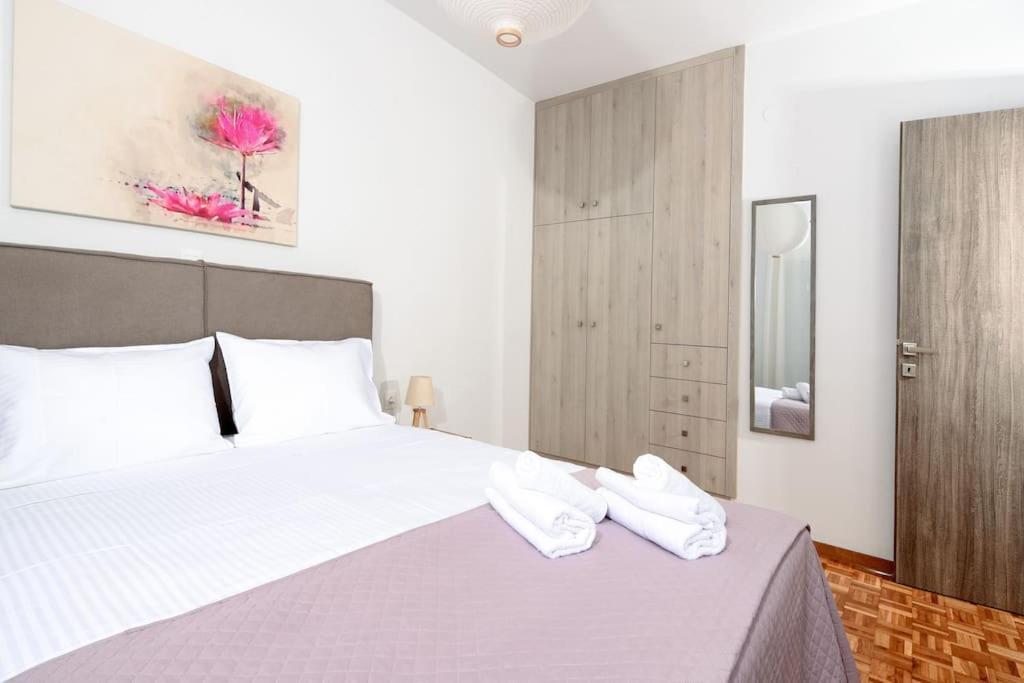 Marie'S Luxury City Center Apartment Iraklion Buitenkant foto